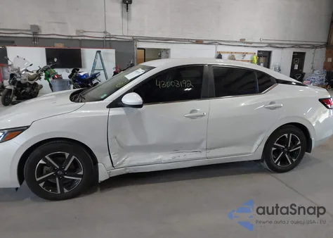 2024 Nissan Sentra Sv Xtronic Cvt z USA, uszkodzony, nr VIN 3N1AB8CV1RY256447